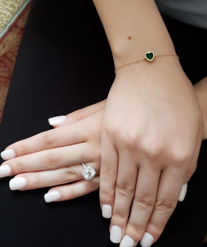 14Kt Gold Emerald Bracelet Emerald Heart Bracelet Emerald | Etsy | Etsy (US)