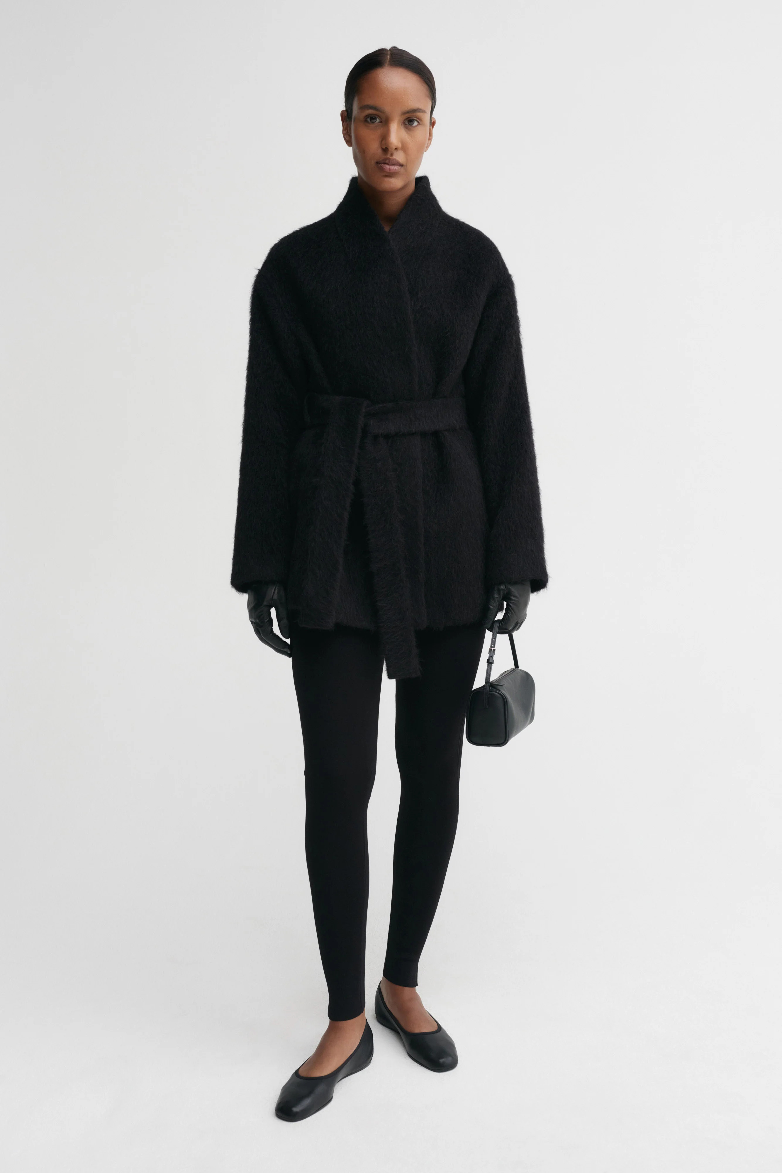Noorie Coat, black | Almada Label