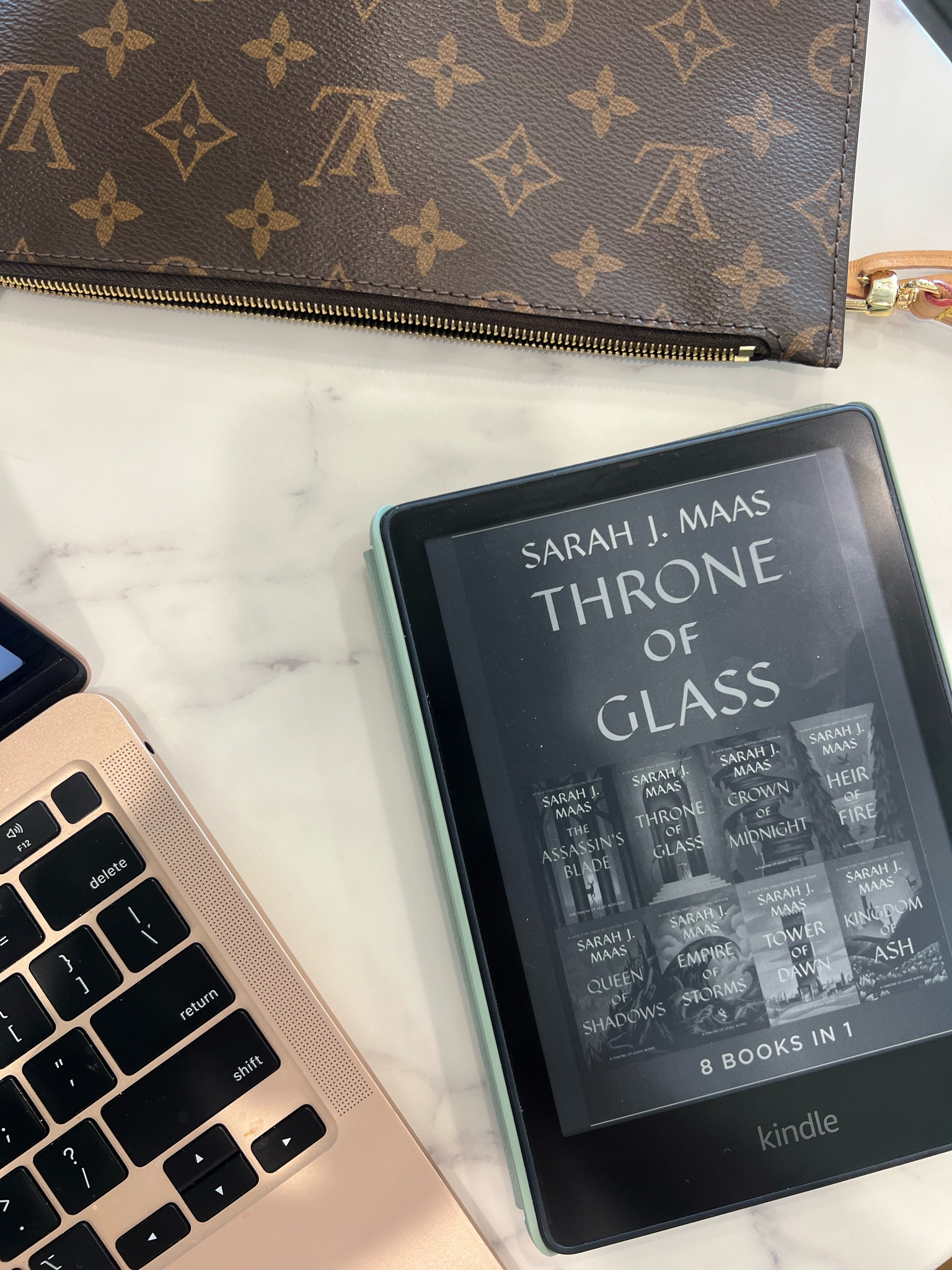 My summer must have: kindle paperwhite