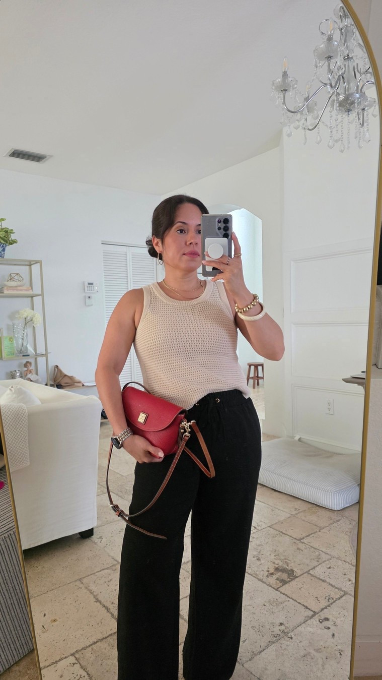 Outfit idea with this Amazon top I wear on repeat

#LTKootd
