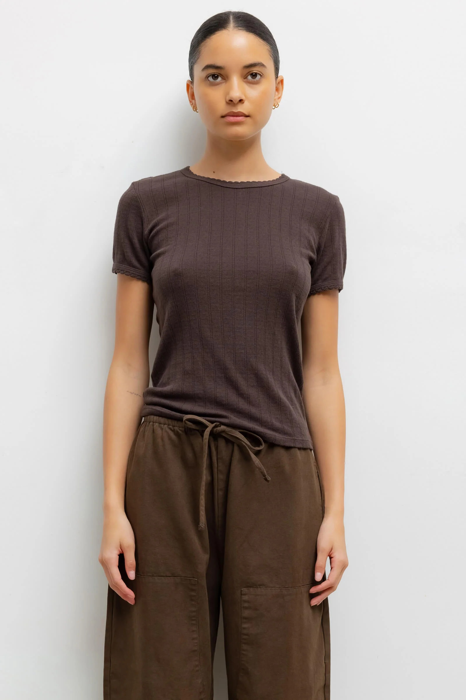 Pointelle Slim Fit Tee Choco / XS | LESET