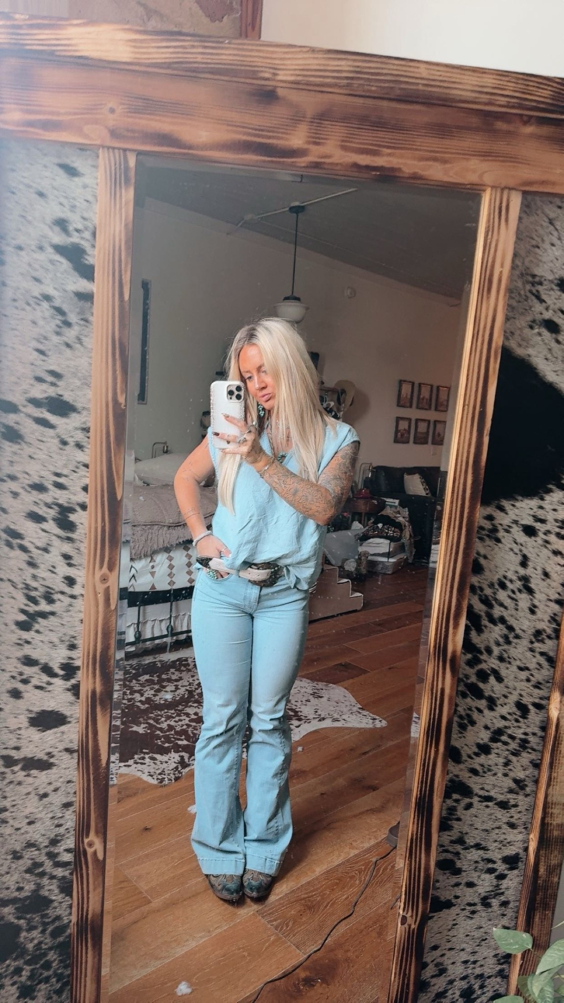 Denim on denim

#LTKSeasonal #LTKFallSale #LTKStyleTip