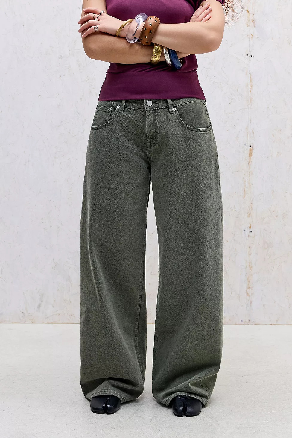 Motel Olive Low Rise Roomy Jeans | Urban Outfitters UK