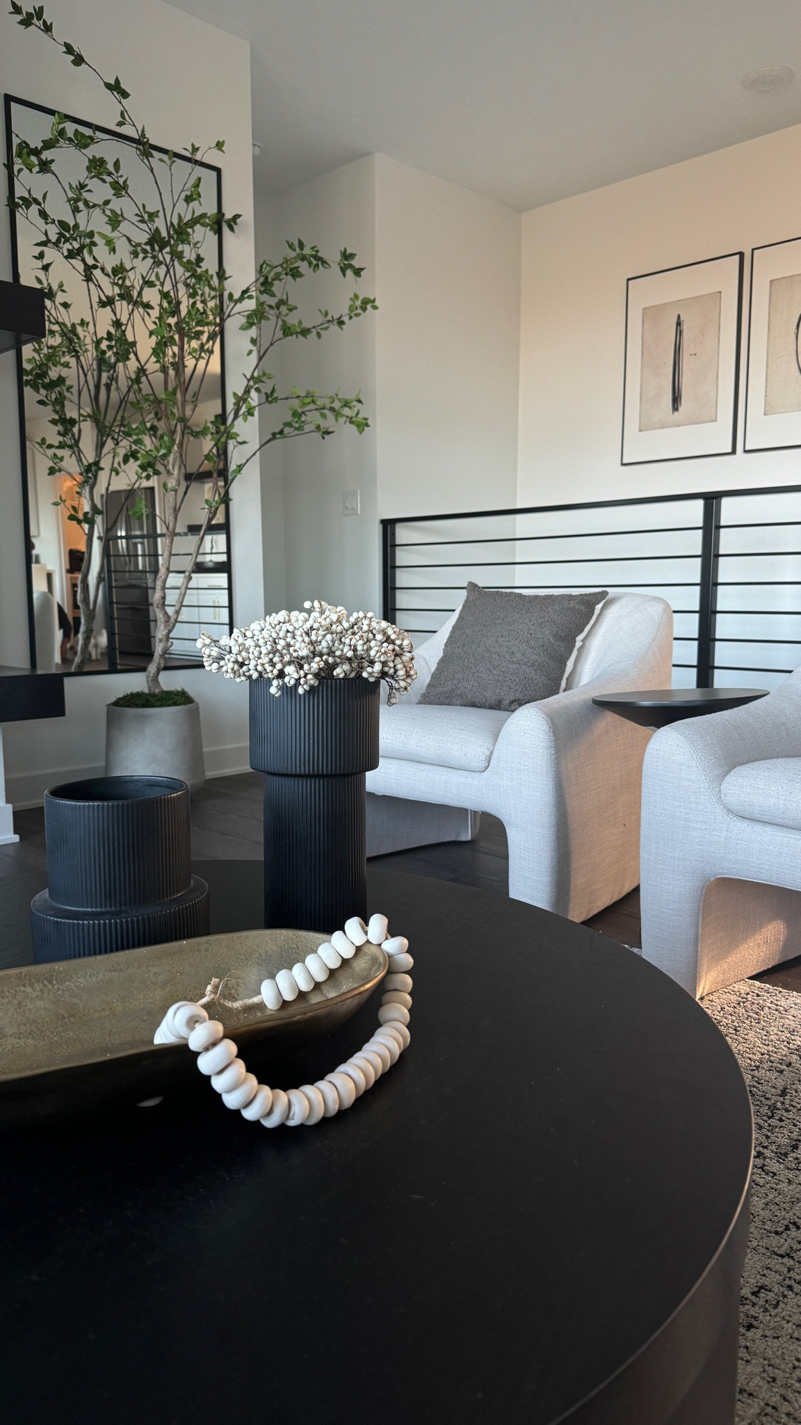 Simple modern fall home decor views.

#LTKSeasonal #LTKHome #LTKStyleTip