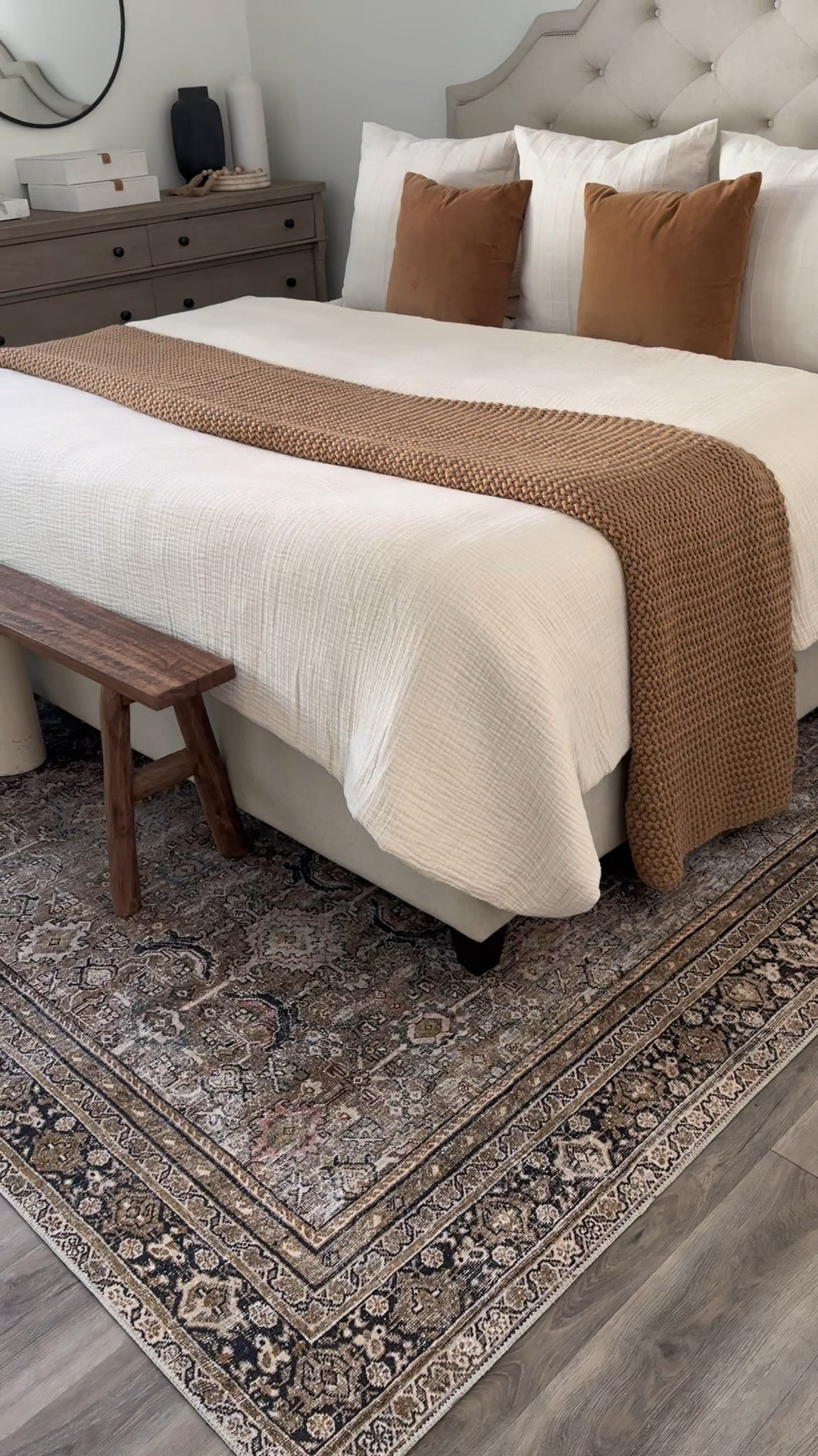 Finally got around to finishing our bedroom! Our area rug finally came in and I’m obsessed! 
Tap details below to shop 



Gift Guide

#LTKSeasonal #LTKhome #LTKGiftGuide