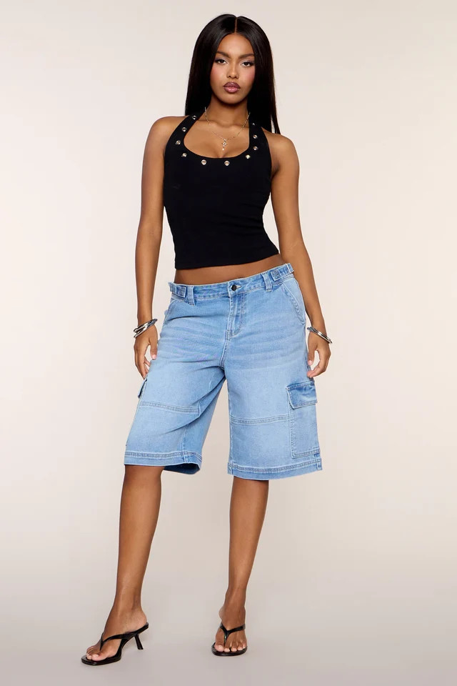 Off Duty Details Mid Rise Cargo Jort | Windsor Stores