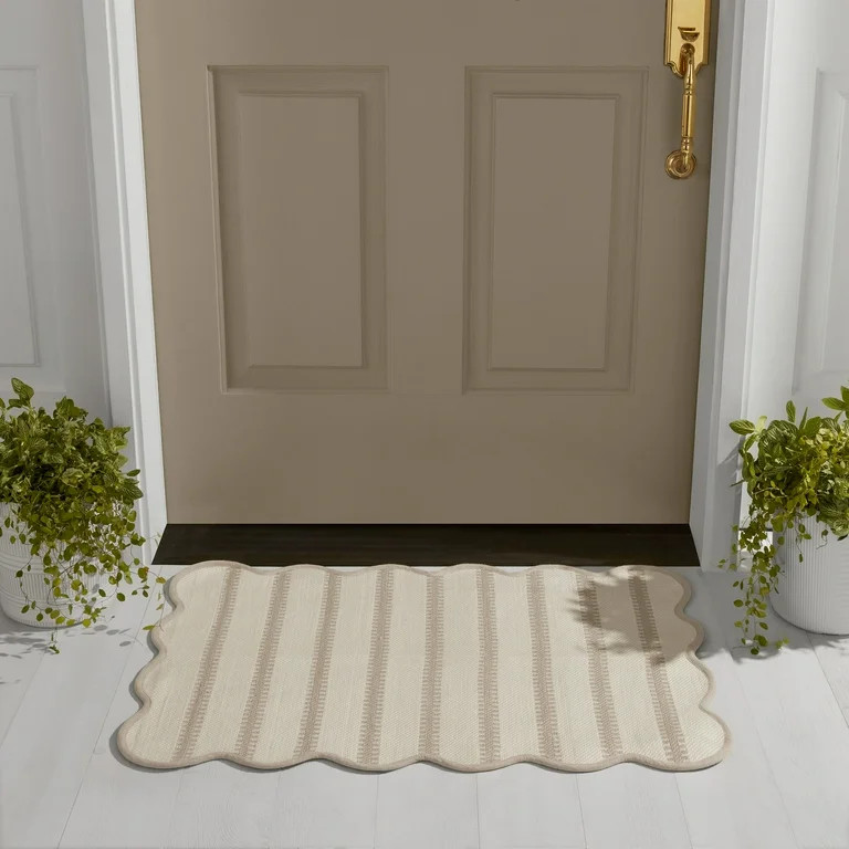 Mainstays by Becky G. & Alejandra Polyester Scallop Layering Rug, Papyrus Beige Stripe, 24" x 36" | Walmart (US)