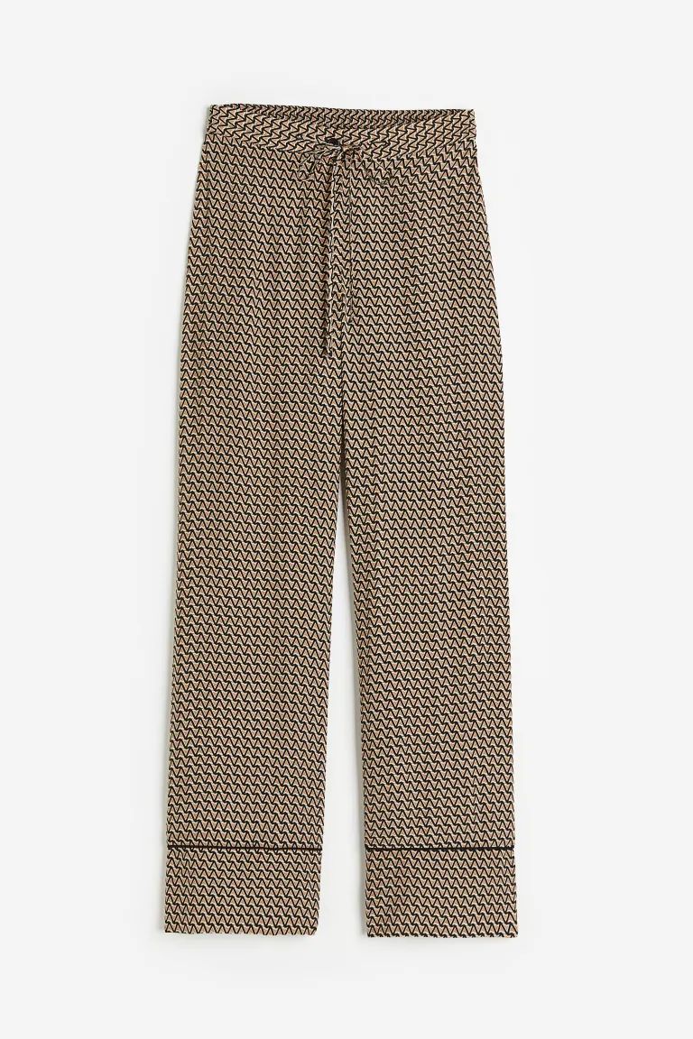 Patterned trousers | H&M (UK, MY, IN, SG, PH, TW, HK)