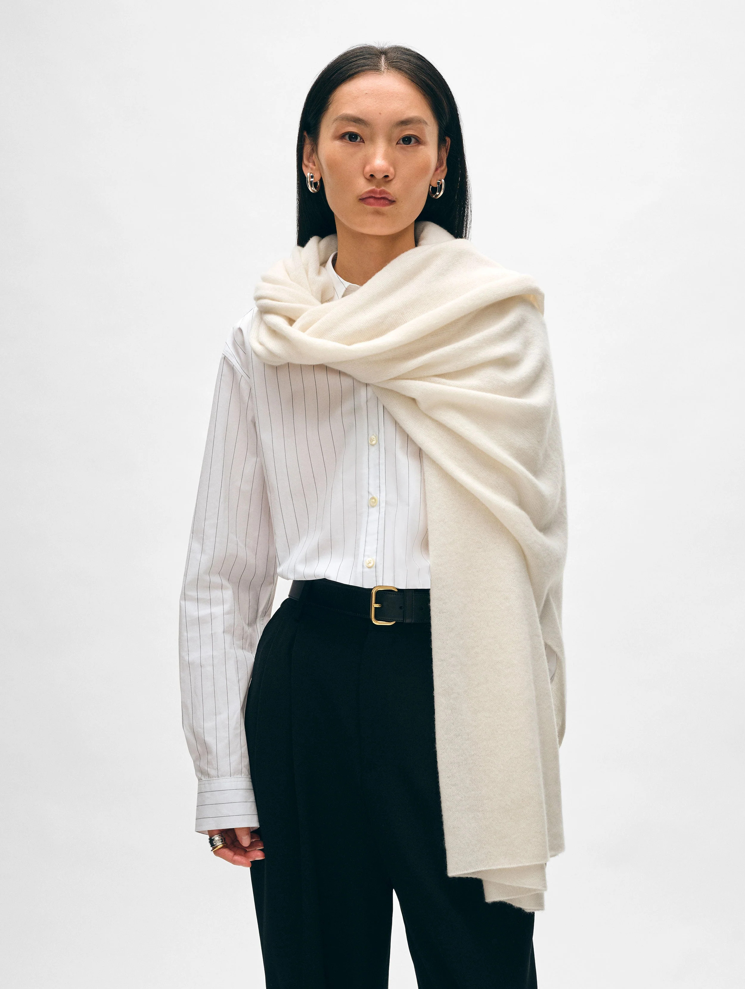 White + Warren Cashmere Travel Wrap in Soft White size 81" x 36 | White and Warren