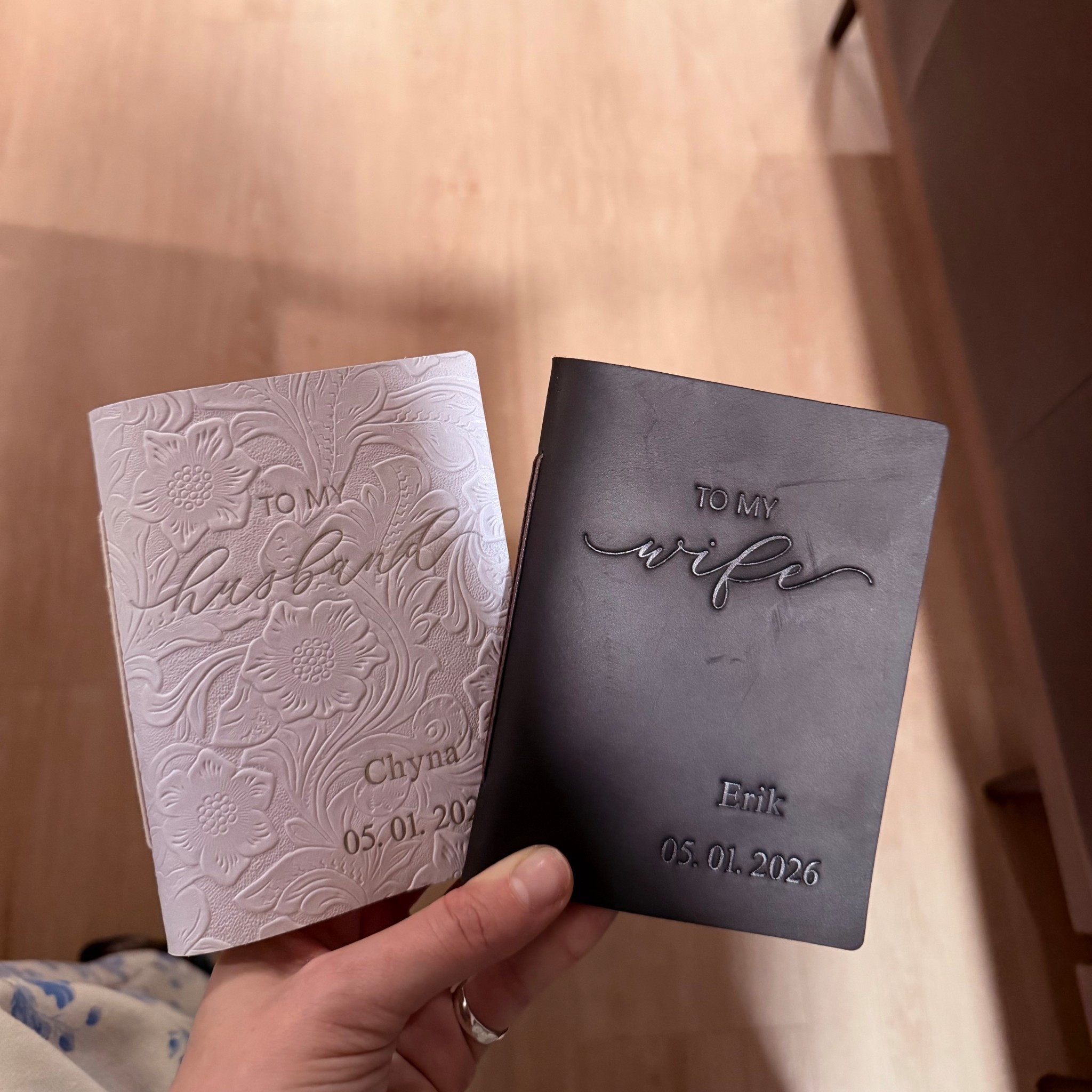 Customizable vow books 🥹 We are obsessed!!!

#LTKWedding