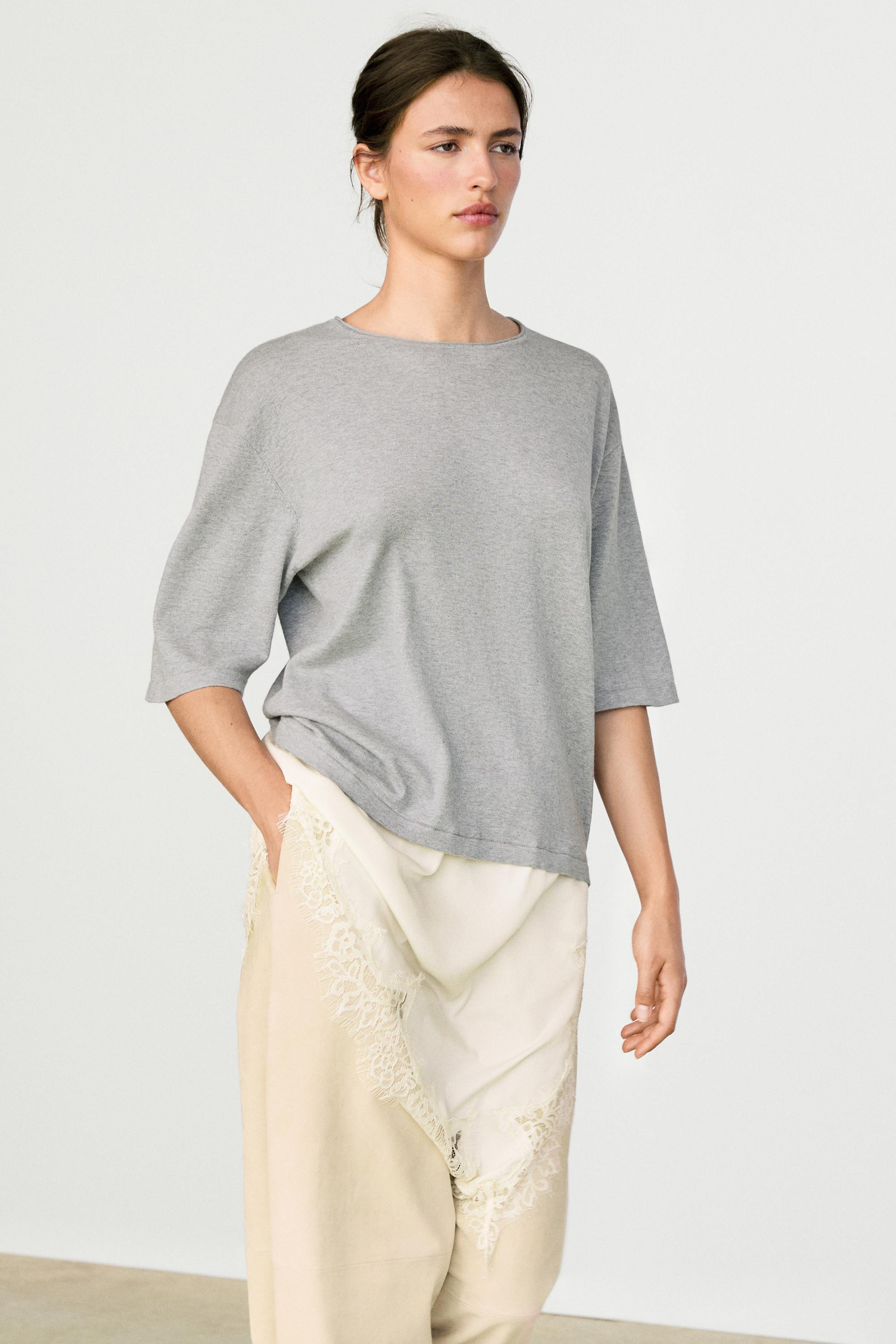 Sweater with contrast lace detail | Massimo Dutti US