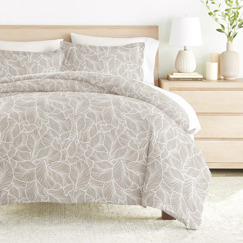 Linear Leaves Pattern 3-Piece Duvet Cover Set | Linens and Hutch