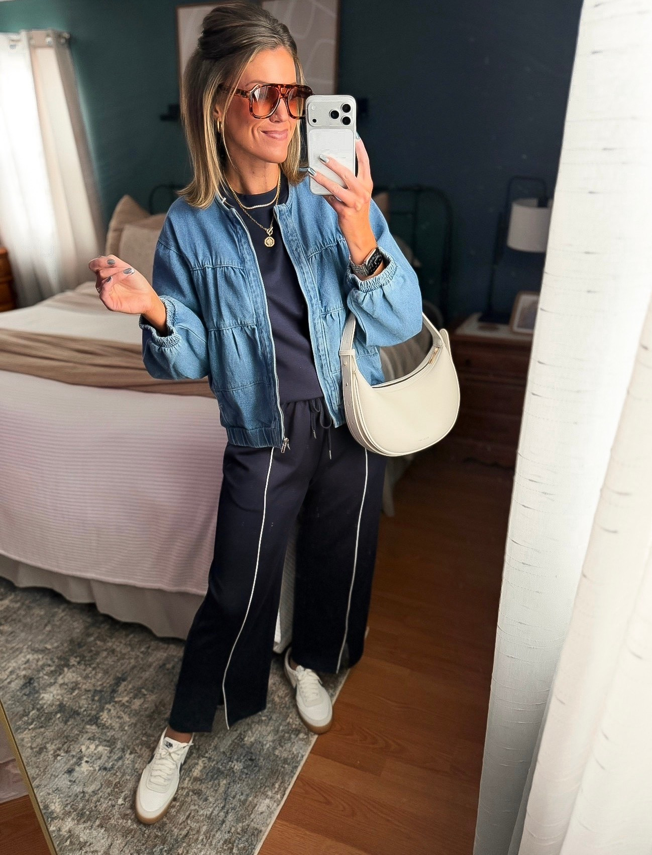 Such a chic tracksuit. Perfect for travel or mom life  
Wearing medium
Jacket small 

#LTKTravel #LTKmomlife #LTKActive