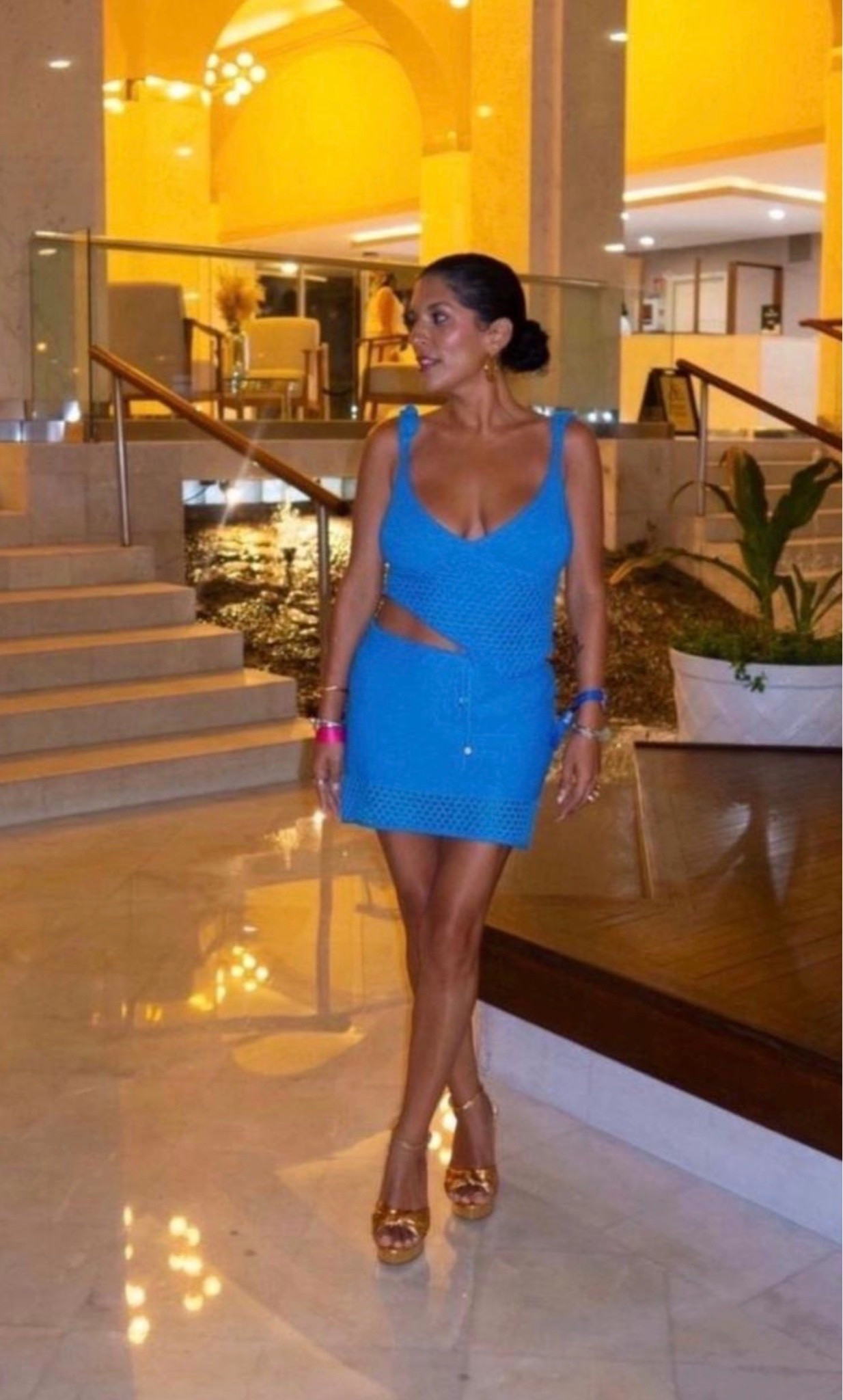 This dress is such a standout. Bold color, flattering fit, and perfect for vacation nights, birthdays, or any special occasion. 💙

#BlueDress #VacationStyle #DateNightOutfit #ResortWear #CocktailDress #SummerStyle #ElegantLook #FashionFinds #StyleInspiration #DressObsessed

#LTKdayinmylife #LTKstorytime #LTKTravel