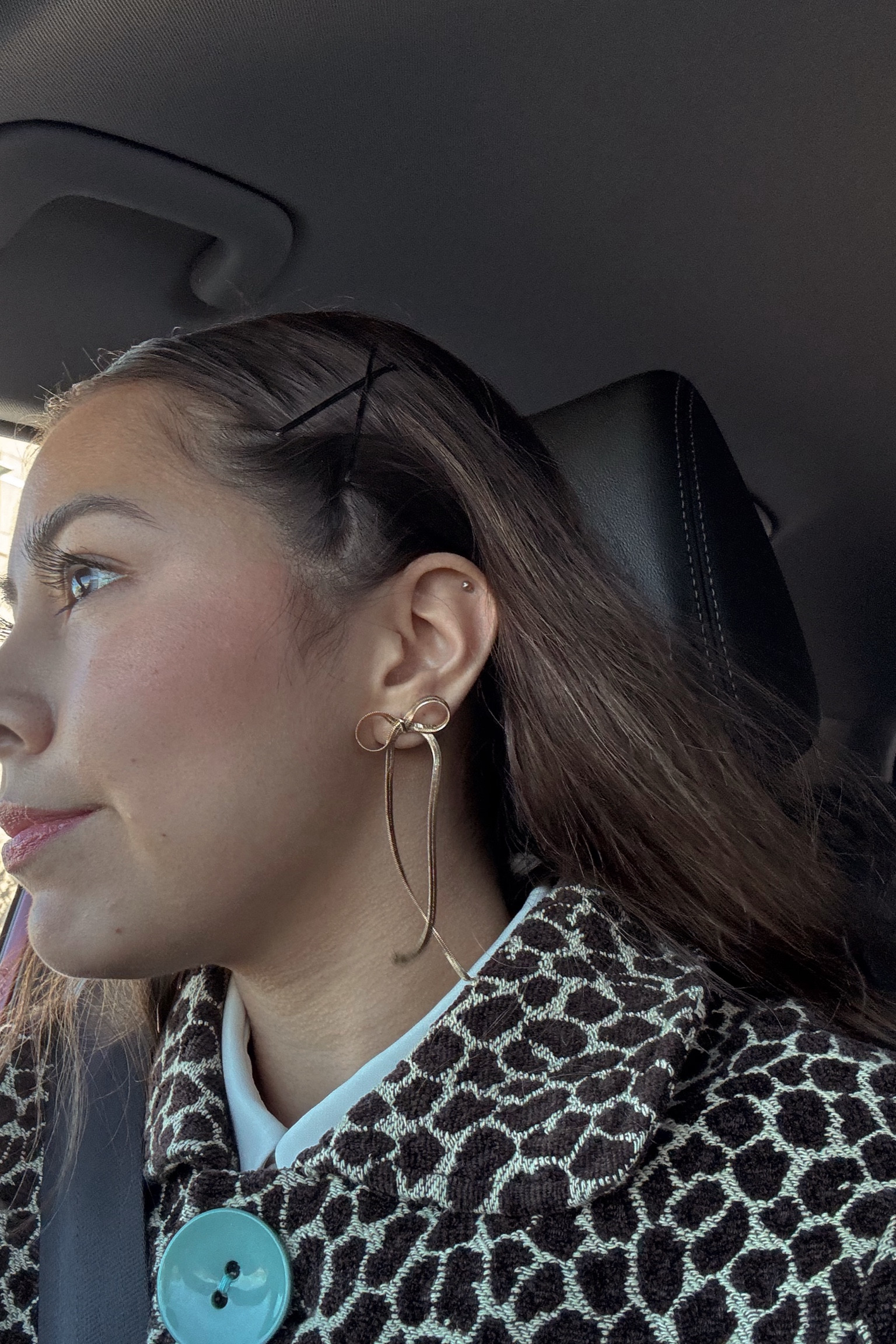 Yes, I love bows🥹🎀🤍

#LTKGiftGuide #LTKHoliday #LTKSaleAlert