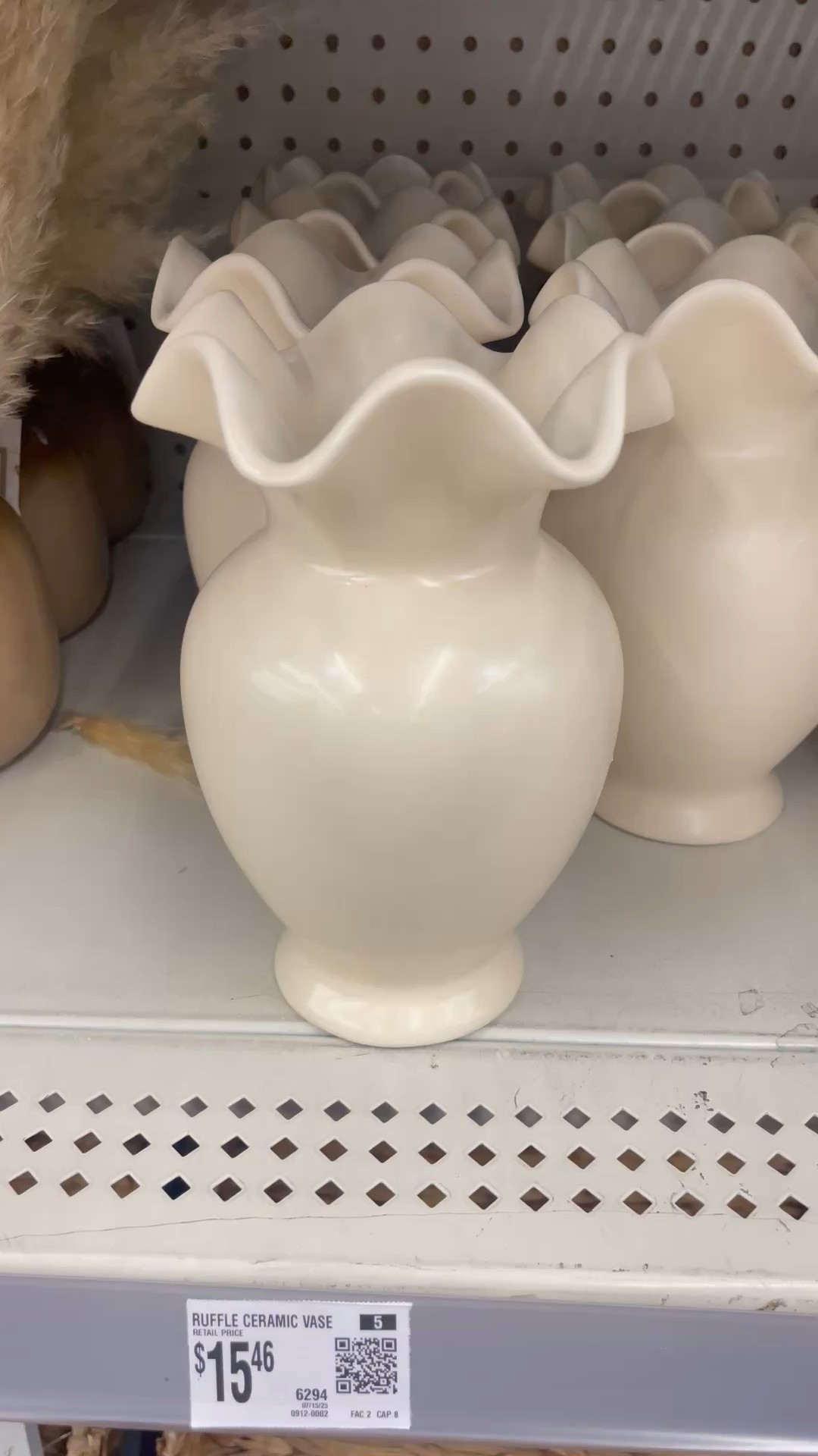 Look for less ruffle trim vase only $15!!

Vase, floral vase, ruffled vase, shelf decor, white vase, scalloped vase, Walmart, Walmart home, home decor, home decorating 

#LTKHome #LTKFindsUnder50