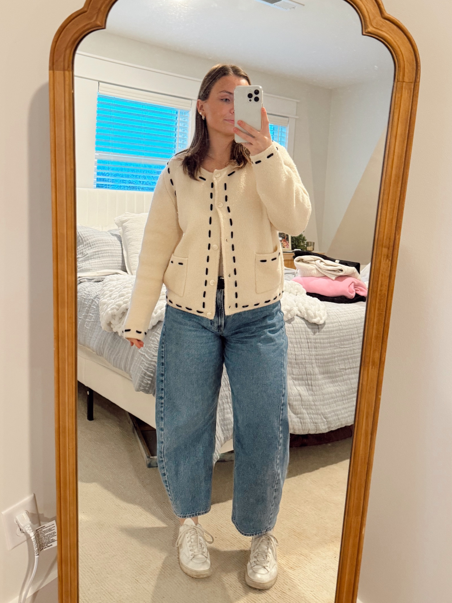 I have been wearing these barrel jeans wayyyy too often since I got them but they are so comfortable and flattering!! 

#LTKFindsUnder100 #LTKStyleTip #LTKSaleAlert