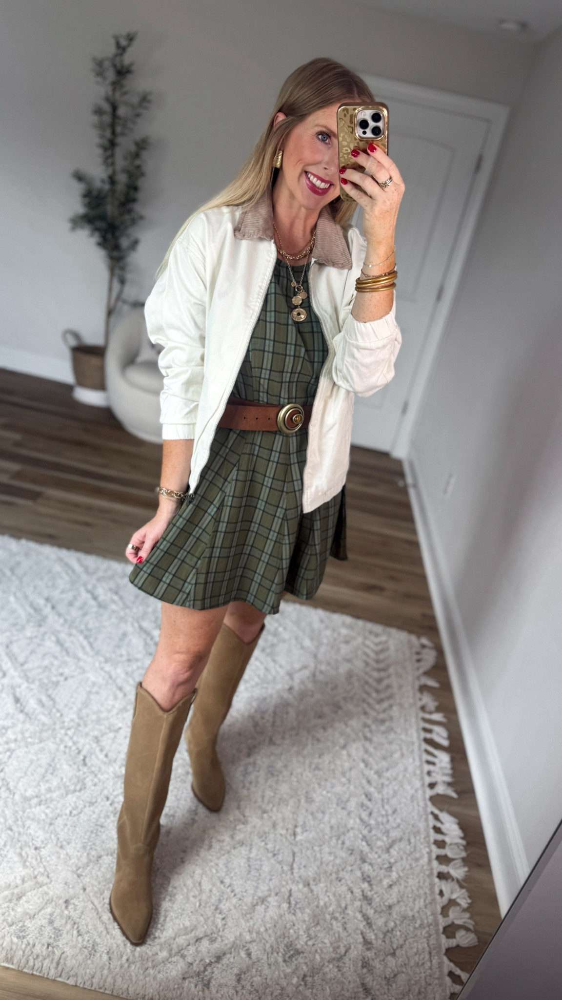 Weekend Walmart Wins try-on
Plaid dress- medium, this is the juniors brand so size up!
Corduroy collar jacket- small

#LTKootd