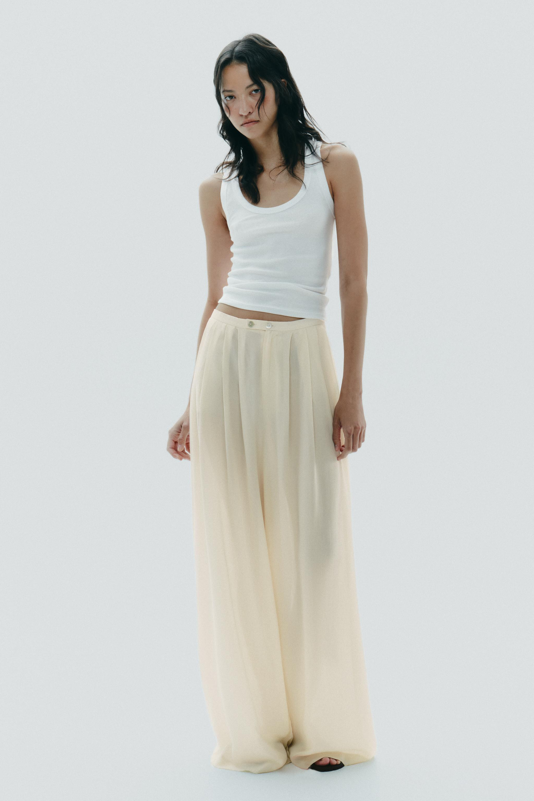 FULL LENGTH MULTI-PLEAT TROUSERS | Zara UK