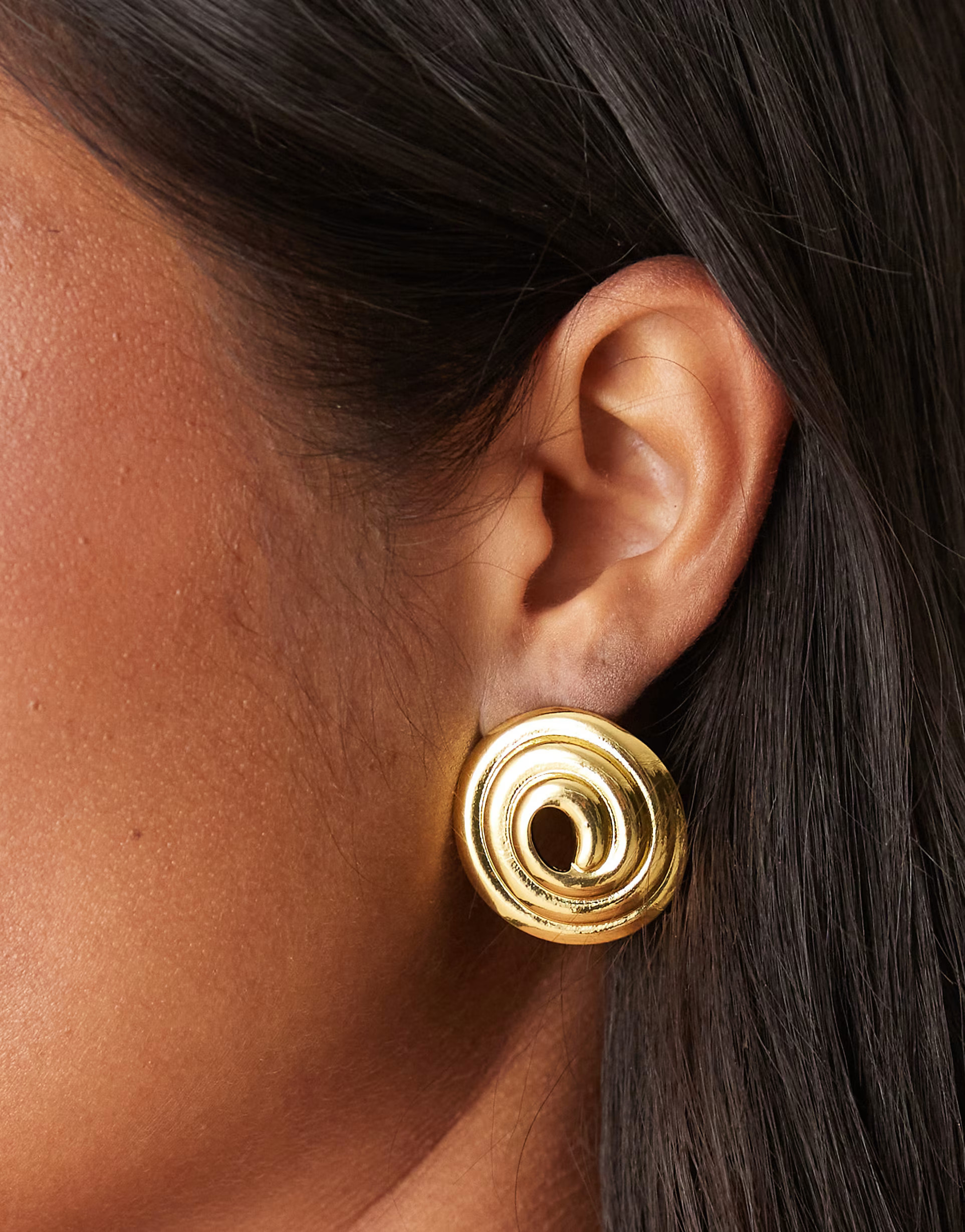 DesignB London swirl stud earrings in gold | ASOS (Global)