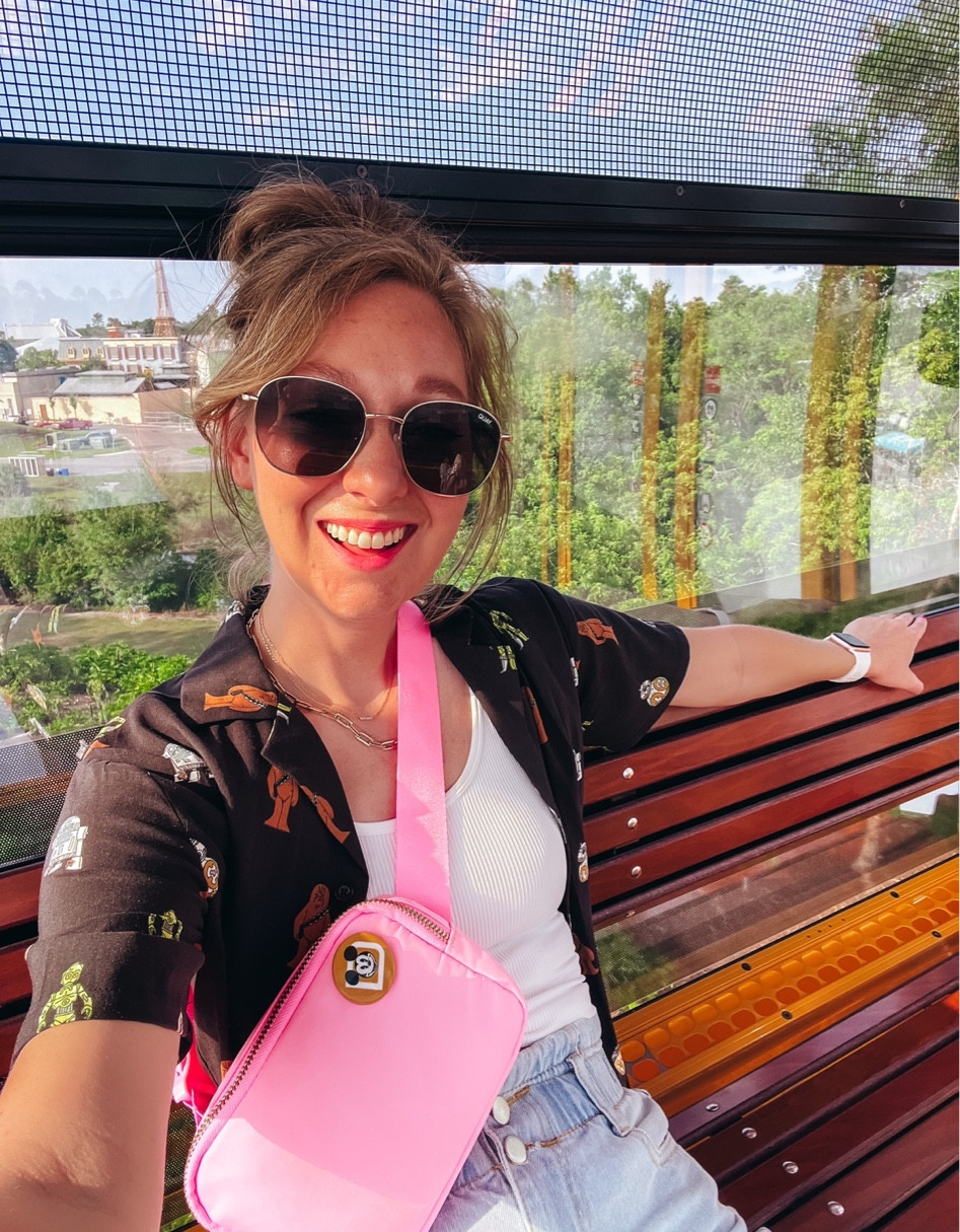 my favorite park bag, sunglasses, and crop tank top for disney world outfit inspiration 

#LTKstyletip #LTKActive #LTKtravel