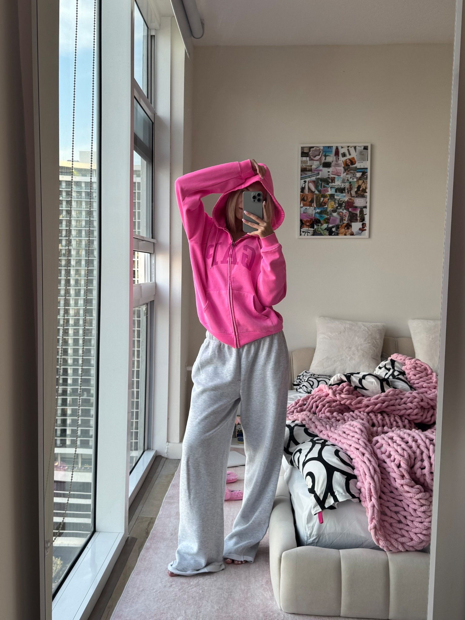 Comfy set 🩷

#LTKU #LTKStyleTip