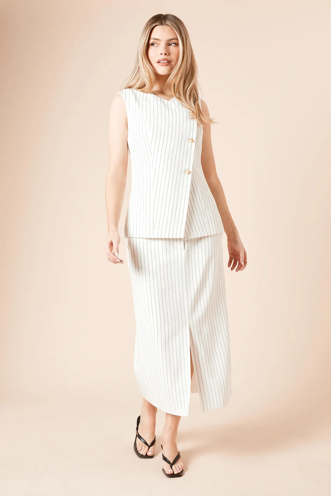 Skirts | Split Detail Maxi Skirt | Dorothy Perkins | Debenhams UK