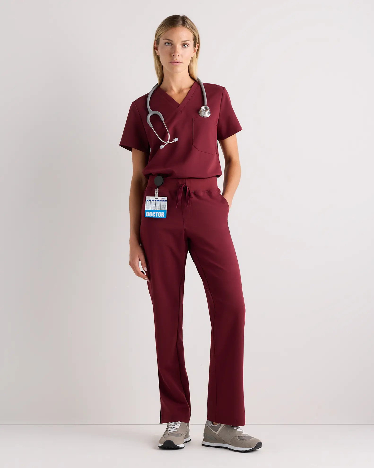 AeraFlex Scrub Cargo Pants | Quince