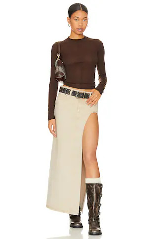 Tayla Crew Neck Pullover in Cocoa | Revolve Clothing (Global)