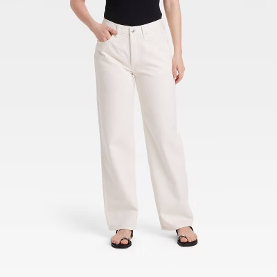 Women's Mid-Rise 90's Baggy Jeans - Universal Thread™ White 14 Long: Heavyweight Denim, Relaxed Fit, 35" Inseam, Fly Button Closure | Target