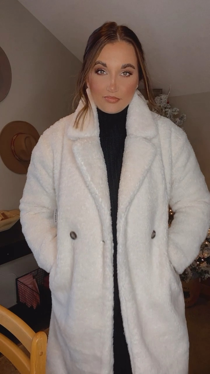 Holiday outfit idea

#LTKHoliday #LTKGiftGuide #LTKSeasonal