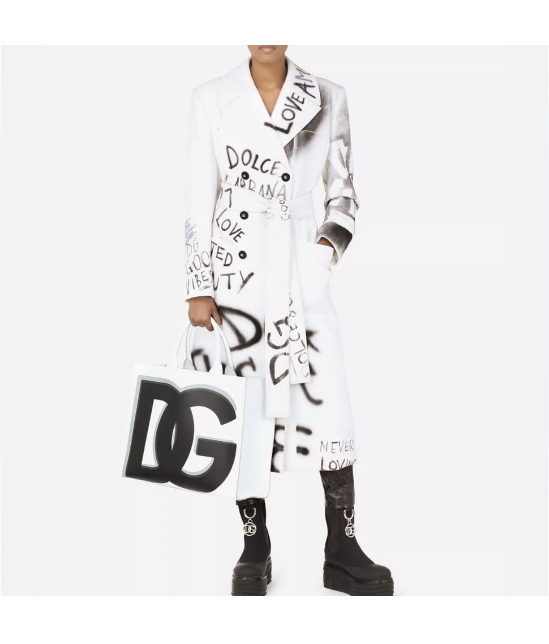 I just love kimono wraps and long coats with ties. Classy and stylist for any occasion. My favorite are dolce & gabbana jackets of course but you can find them new on sale on other sites. Major designer discounts  

#LTKover40 #LTKSeasonal #LTKU