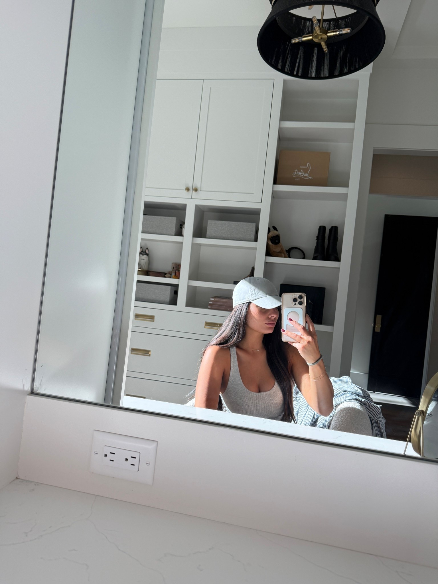 We love an organized closet! I am obsessed with these hats. I have several of them now and they look so cute with a pair of sweats or leggings.

#LTKHome #LTKActive #LTKStyleTip