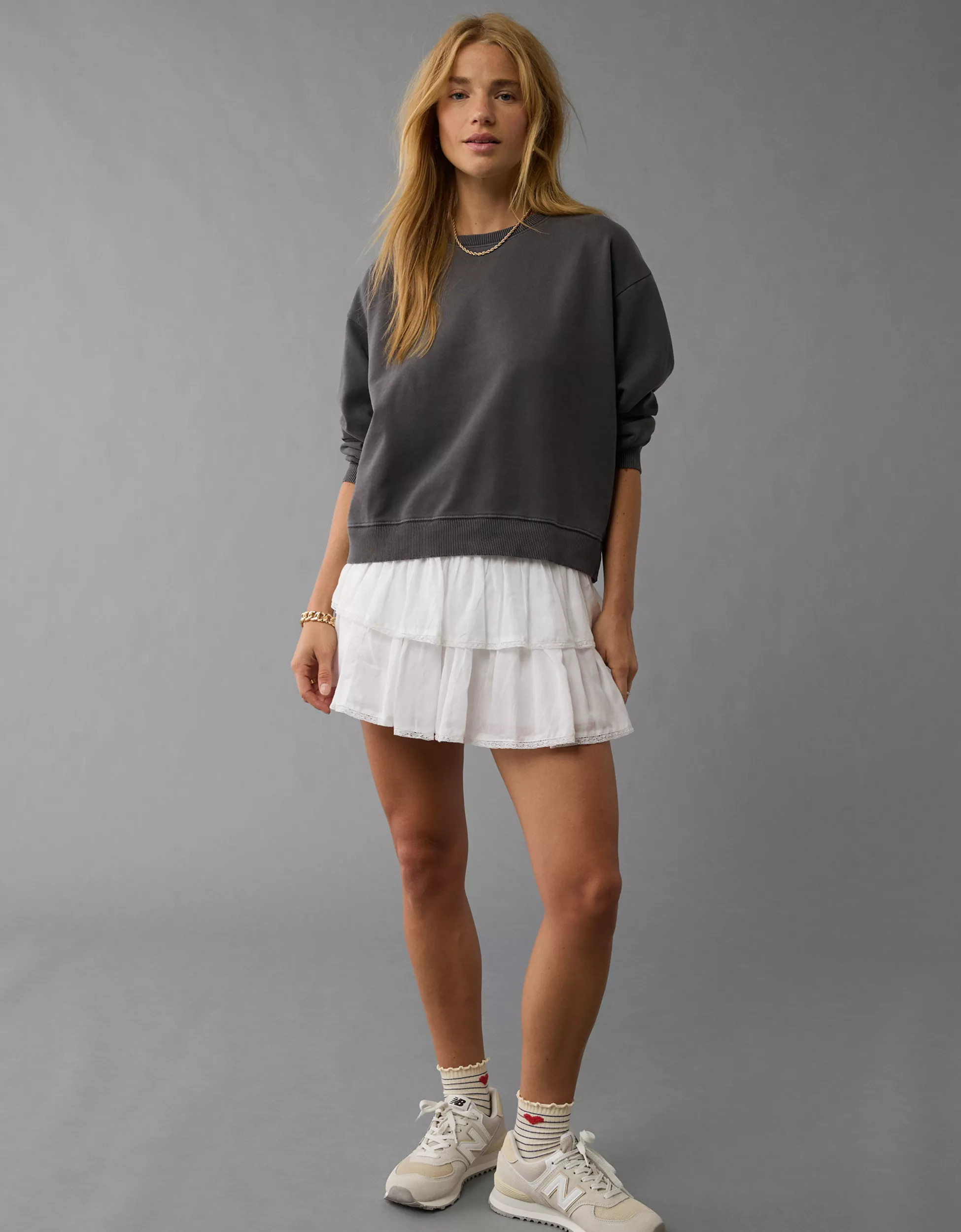 AE Cropped Crew Neck Pullover Sweatshirt | American Eagle Outfitters (US & CA)
