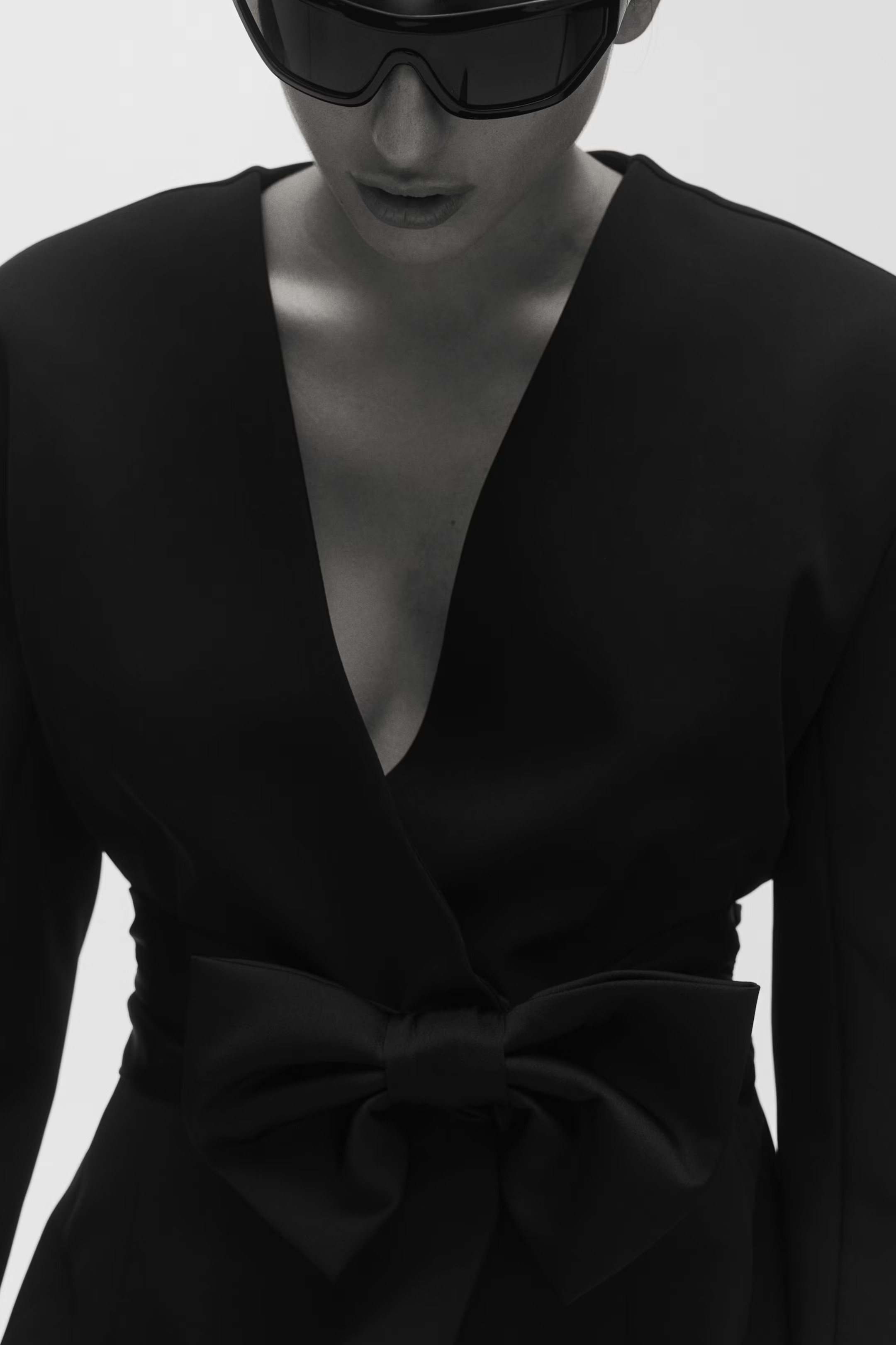 Bow-detail dress | H&M (UK, MY, IN, SG, PH, TW, HK)