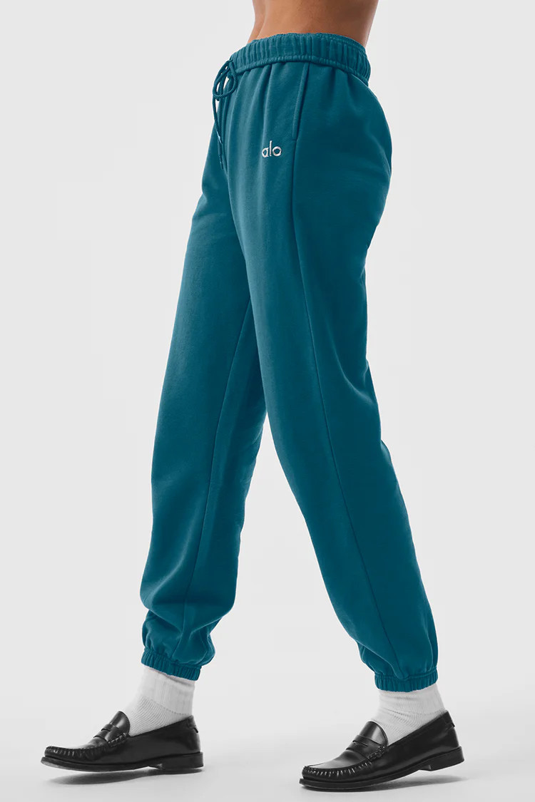 Accolade Sweatpant | Alo Yoga (US)