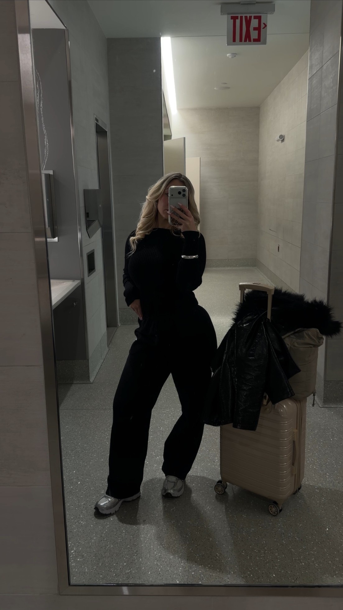classic airport outfit ✈️

#LTKTravel #LTKPetite #LTKootd