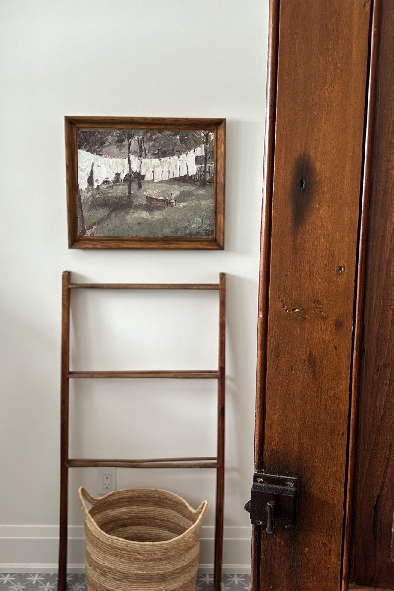 LAUNDRY ROOM PRINT 
.
How to say laundry room in a painting?!? Use this amazing image 🤍

#LTKstyletip