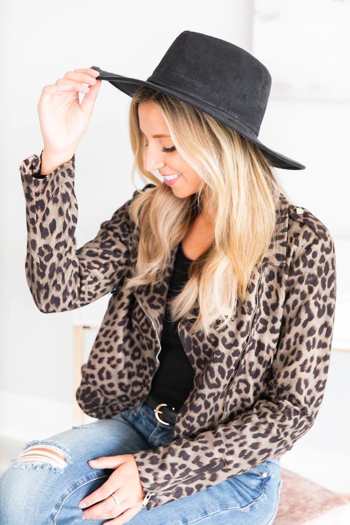 Dreaming Of This Love Hat, Black | The Mint Julep Boutique