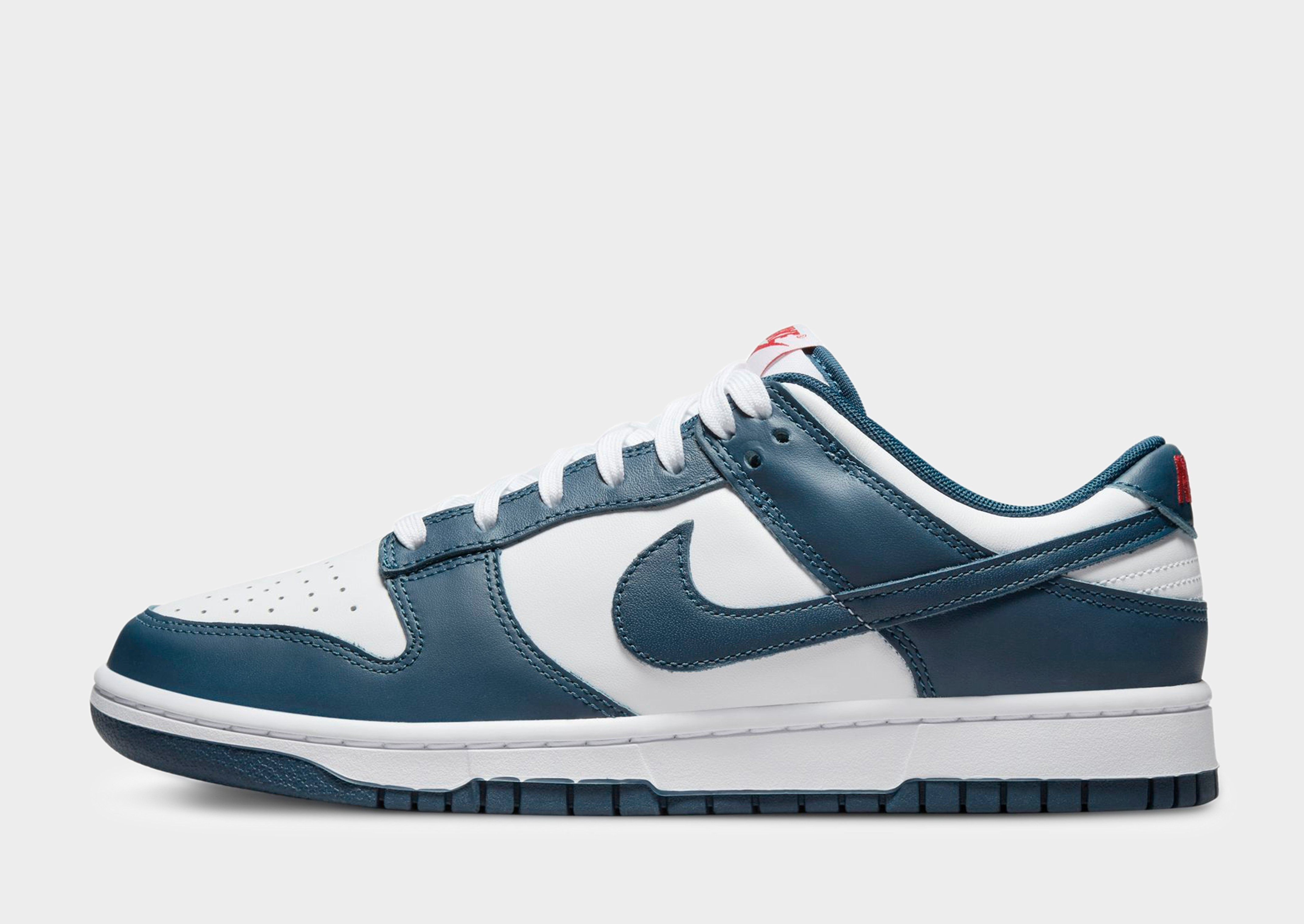 White Nike Dunk Low | JD Sports (AU)