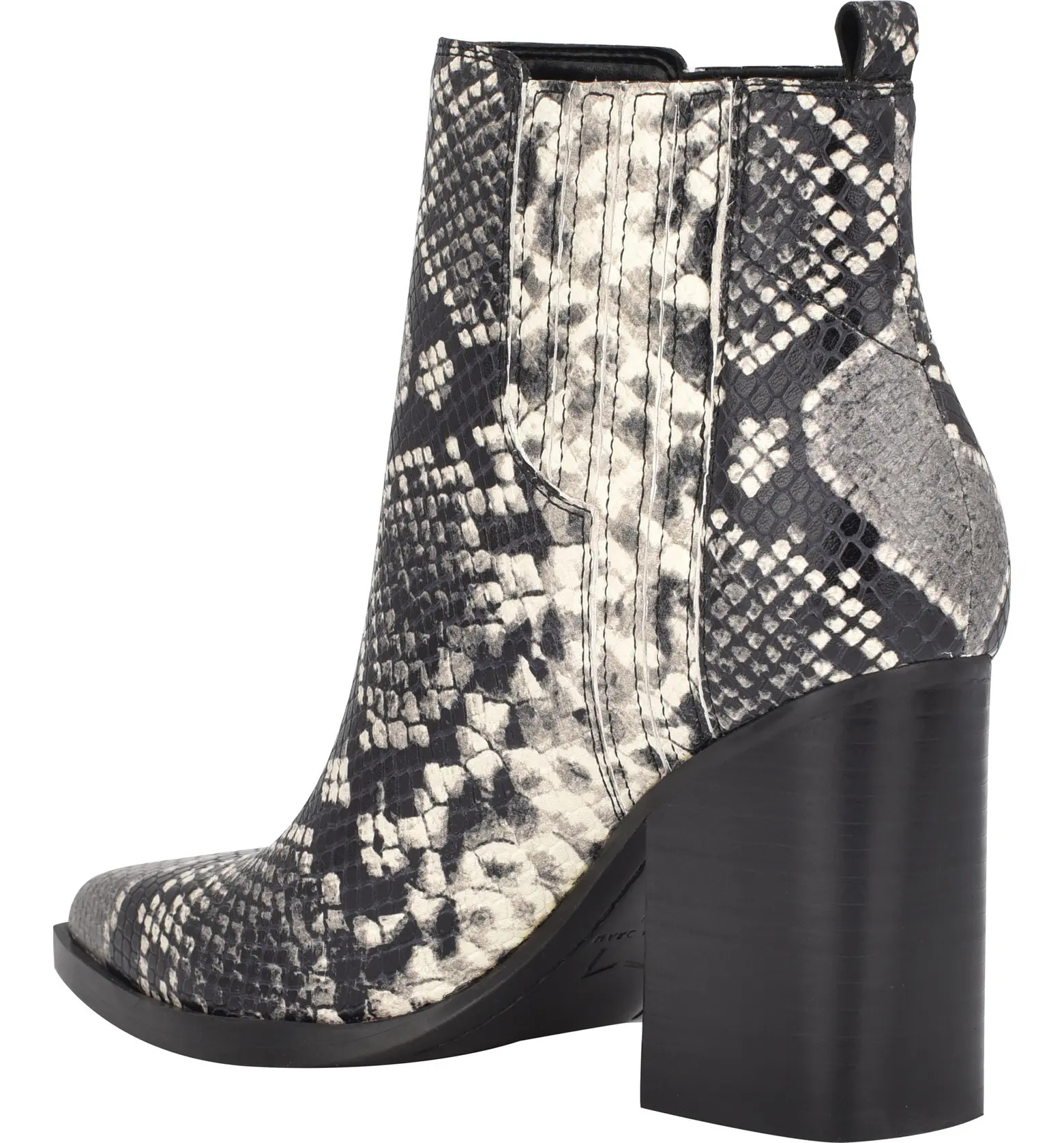 Oshay Pointed Toe Bootie | Nordstrom