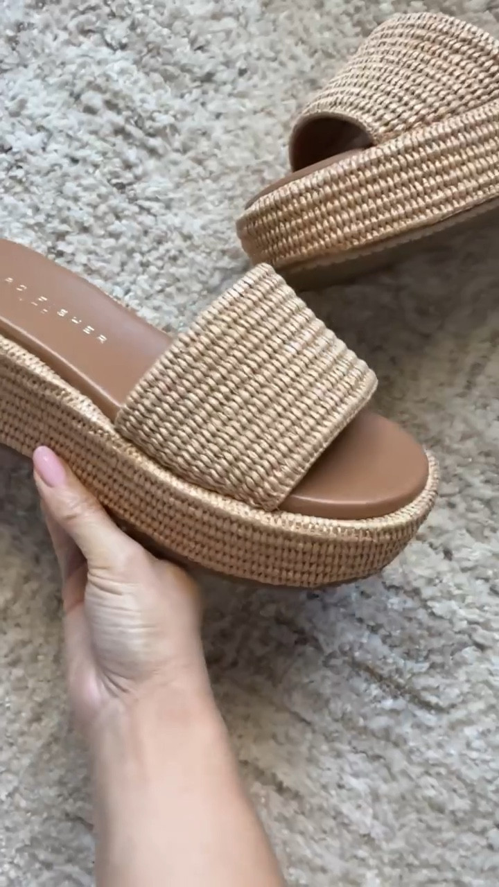Platform sandals
Sandals 

#LTKSeasonal