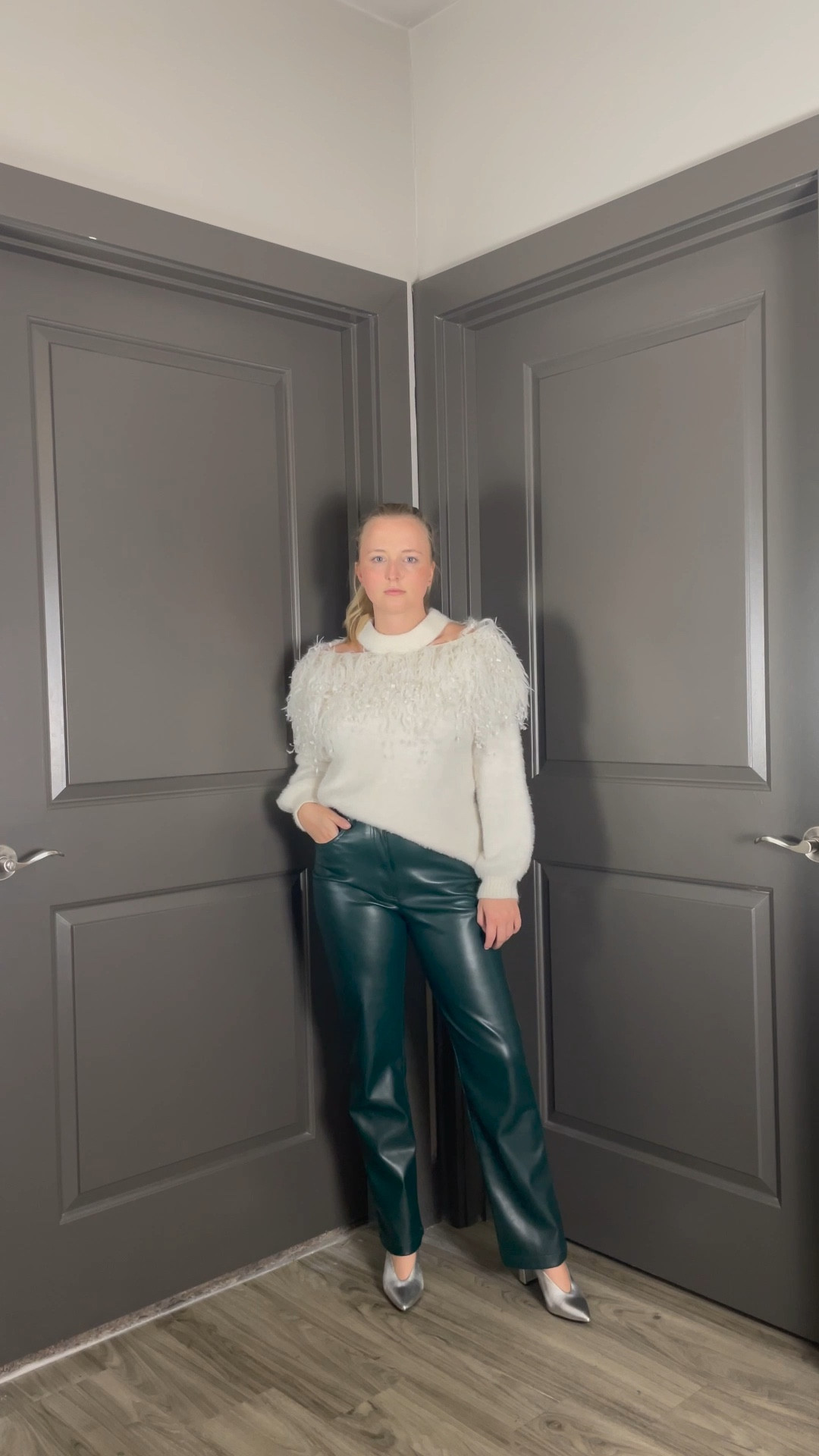 Styling green leather pants for the holiday season 

#LTKunder100 #LTKHoliday #LTKSeasonal
