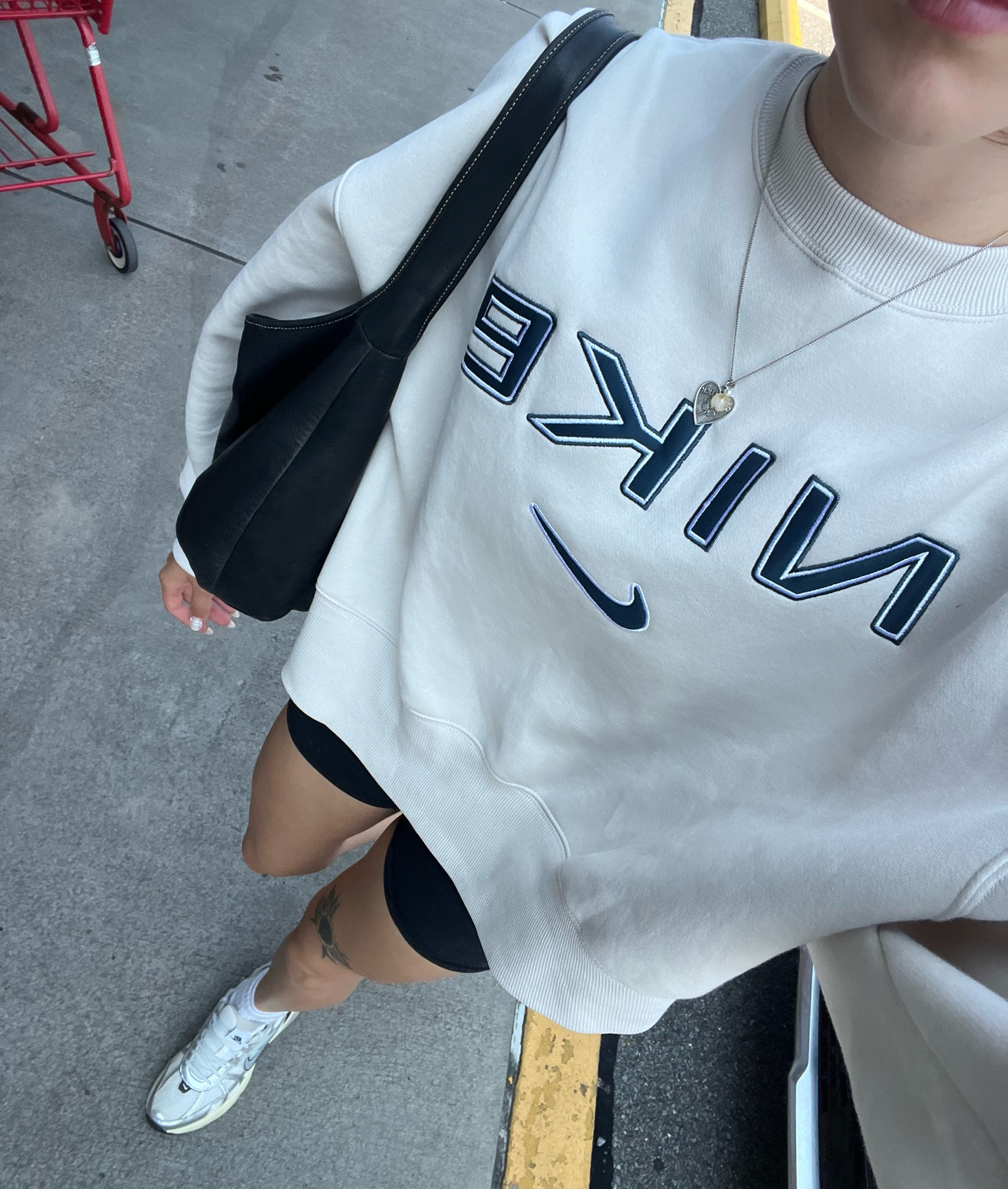 Nike Crewneck <3 

#LTKStyleTip #LTKFitness #LTKOver40