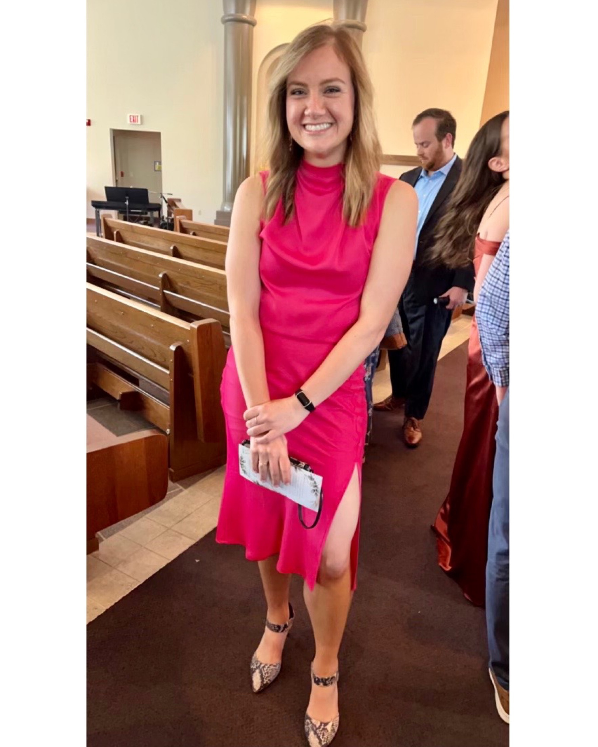 Single, 29 & have a wedding? This is a showstopper! So comfortable and comes in so many colors. Wearing a size medium  

#LTKFind #LTKwedding #LTKunder100