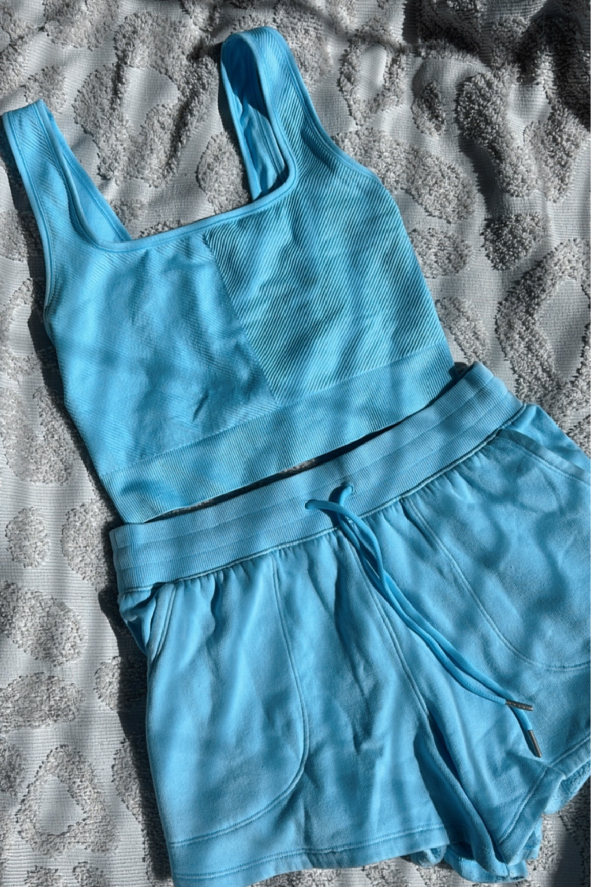 Blue lounge / workout set 
Perfect for Easter and comes in multiple pastel colors 

#LTKfindsunder50 #LTKSeasonal #LTKstyletip