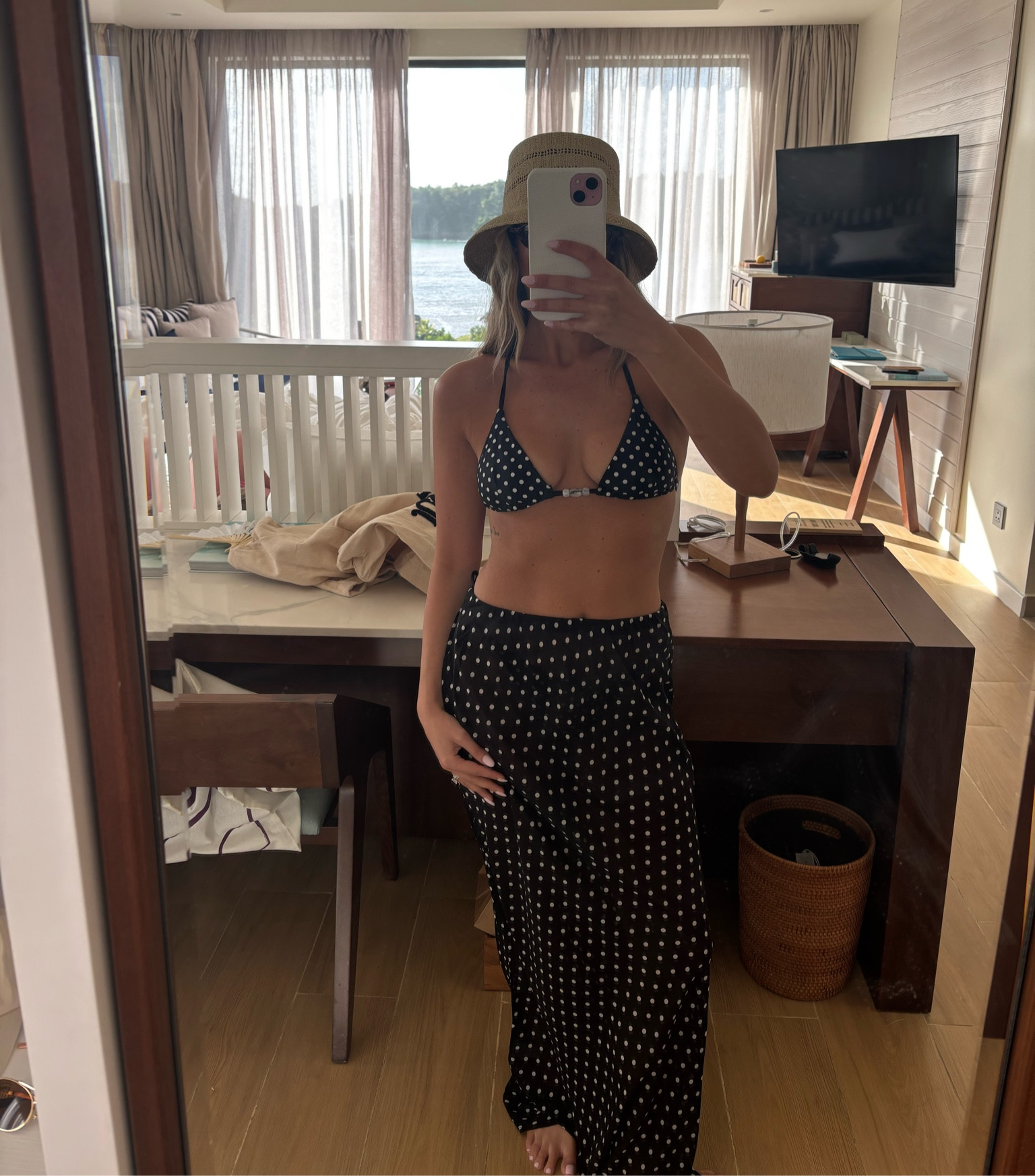 Shop my similar look !! 🖤🤍