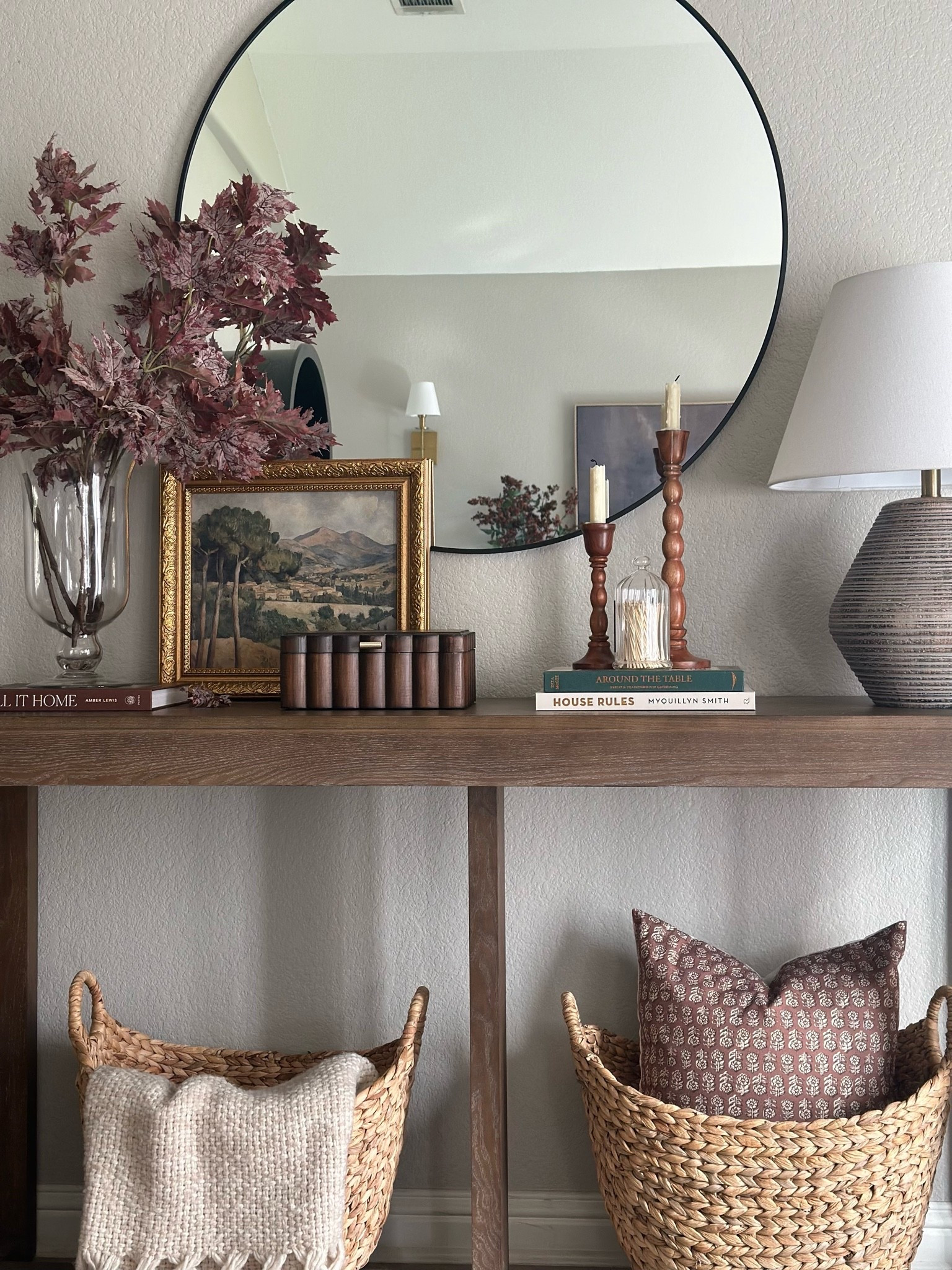 Entryway still! 🤎🫶🏼

#LTKHome #LTKSeasonal #LTKSaleAlert
