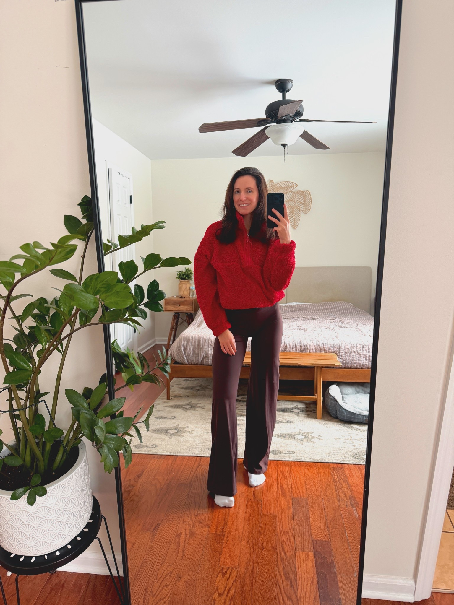 This red Sherpa is only $10 at Walmart right now! And the leggings are on Amazon deal for $21! 
All linked below ⬇️ 

#christmasoutfit #sherpa #redsherpa #loungewear #leggings #widelegleggings #activewear #walmartfind #walmart #amazondeals #amazon #amazondeal #chocolatebrown

#LTKGiftGuide #LTKootd #LTKFindsUnder50