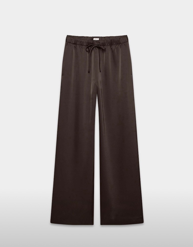 Wide leg pants that we are loving! 

#LTKStyleTip #LTKTravel #LTKWorkwear